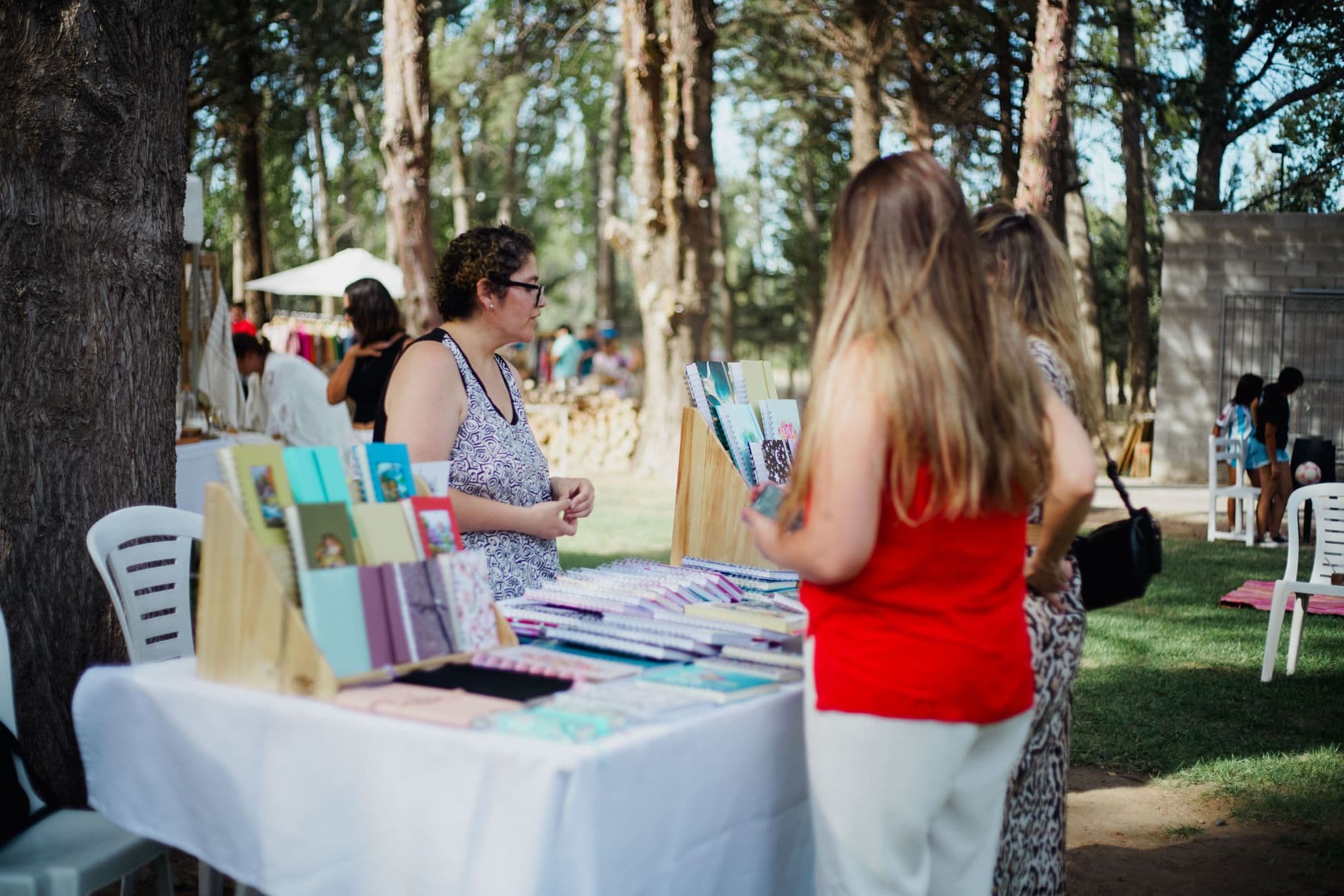 Create Effective Custom Table Covers for Your Event